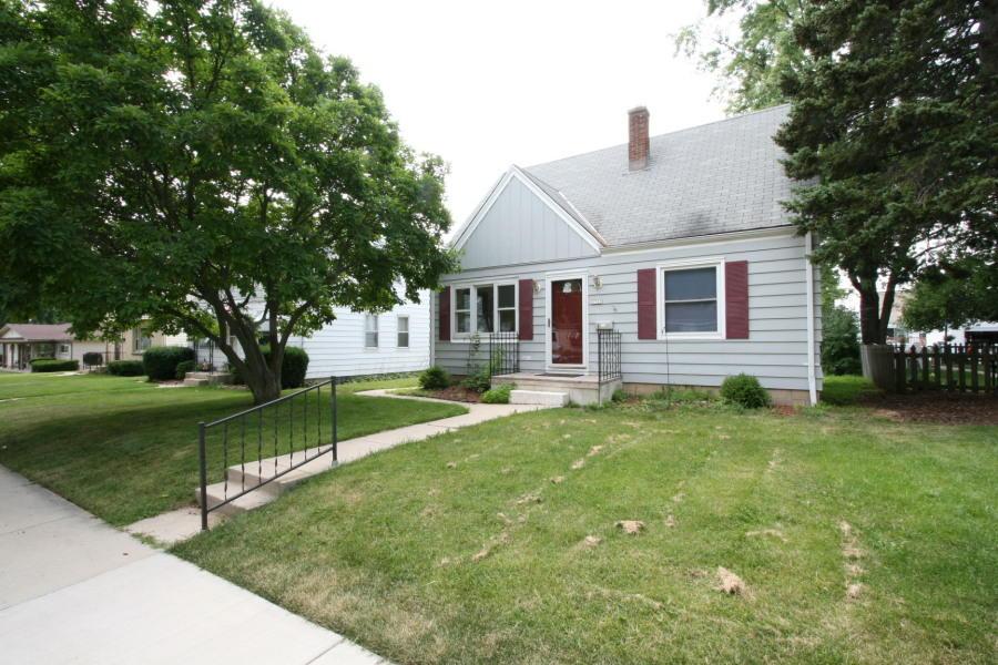 3727 N 98th St., Milwaukee, WI 53222
