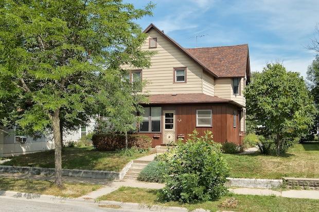 1104 Liberty #1106, La Crosse, WI 54603