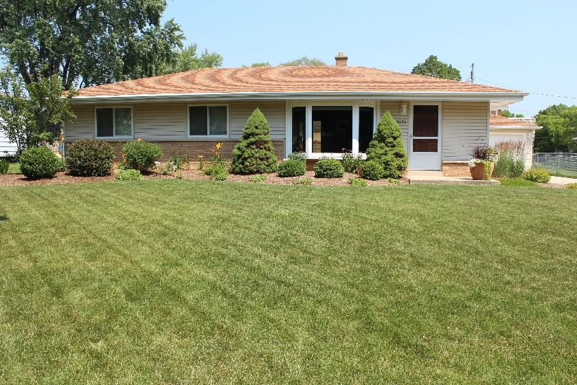 5634 S 33rd St., Milwaukee, WI 53221