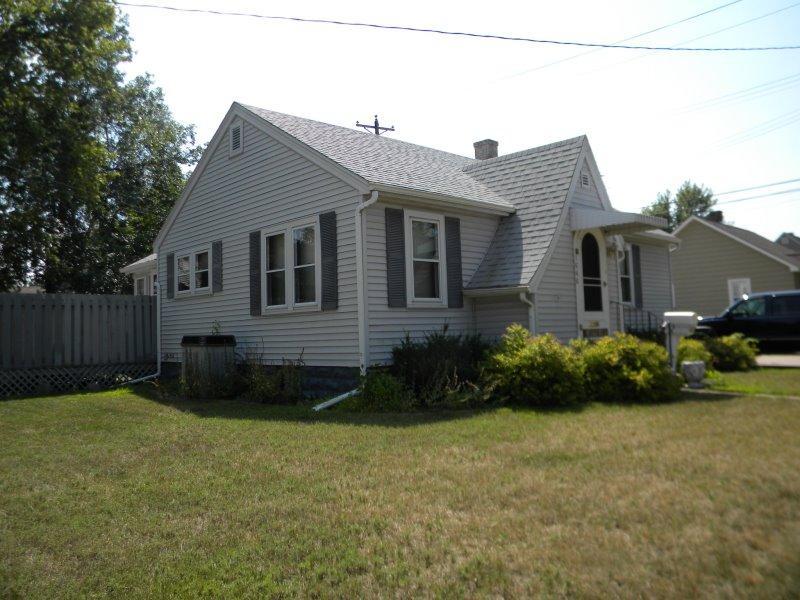 1646 Green Bay St, La Crosse, WI 54601