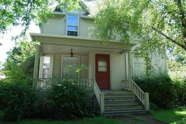 2321 Washington Ave, Racine, WI 53405