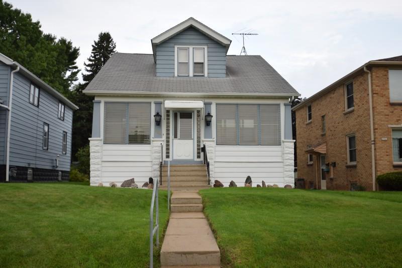 3745 S Whitnall Ave., Milwaukee, WI 53207