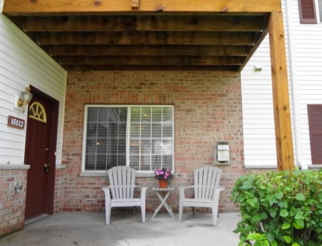 15112 W Arrowhead Ln. #LN, New Berlin, WI 53151