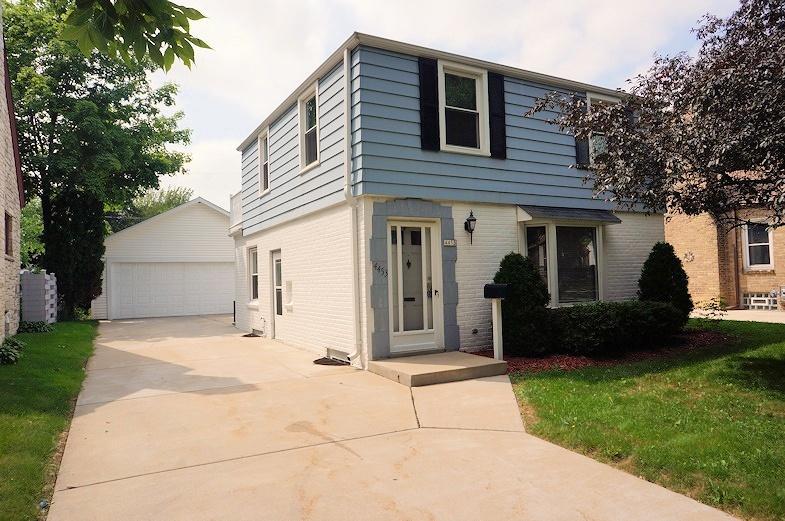 4453 S Austin St, Milwaukee, WI 53207
