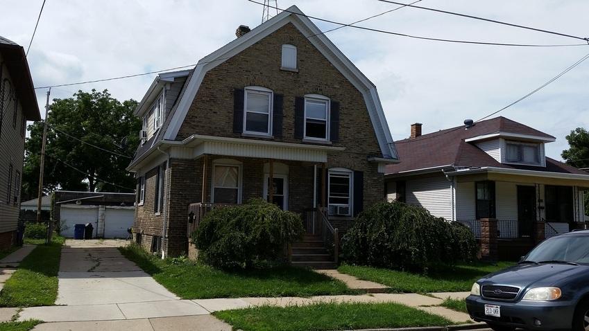 1836 Geneva St, Racine, WI 53402