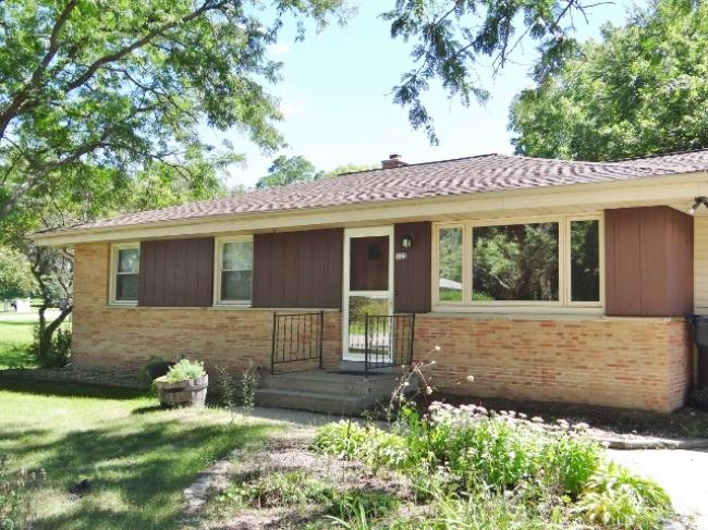 223 Grove Ave, Palmyra, WI 53156