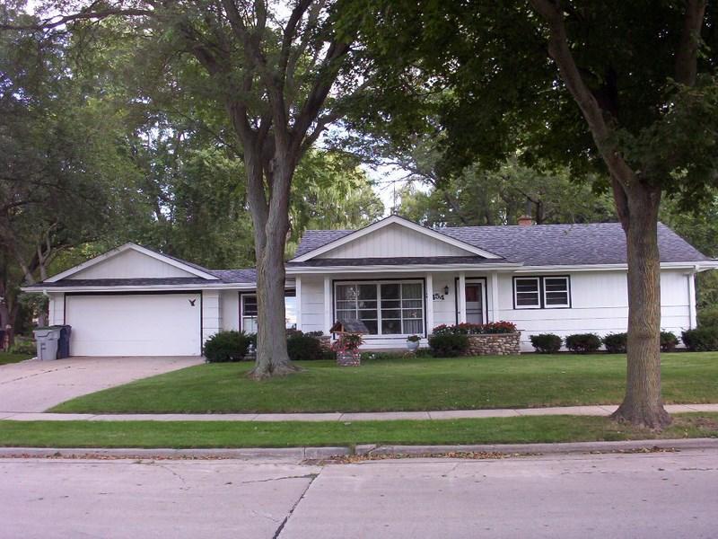 3454 S 96th St., Milwaukee, WI 53227