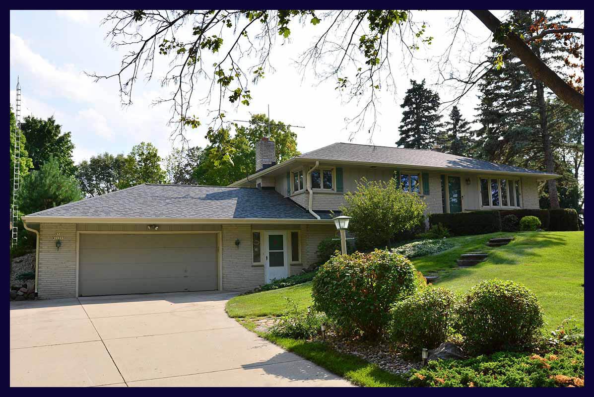 N50W22355 Roberta Dr, Lisbon, WI 53089