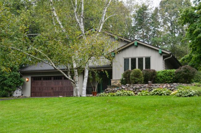S73W26385 Mt Rainier Dr., Vernon, WI 53189