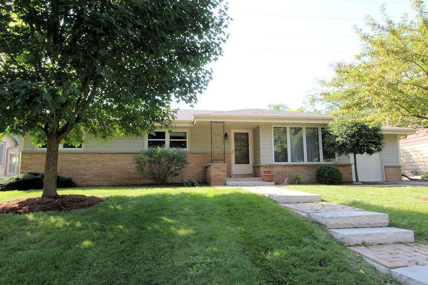 1515 N 119th St., Wauwatosa, WI 53226
