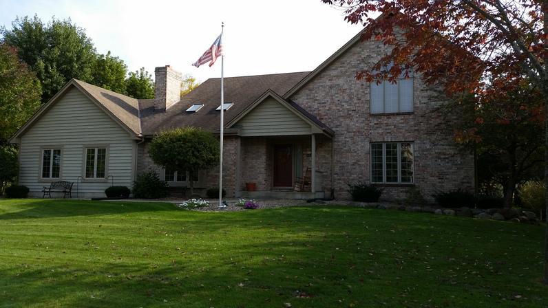 8303 Dora Ln, Mount Pleasant, WI 53406