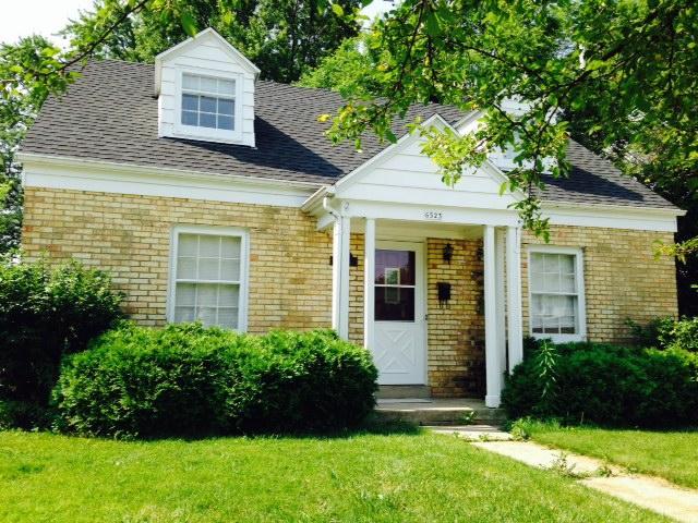 6523 W Clarke St., Wauwatosa, WI 53213