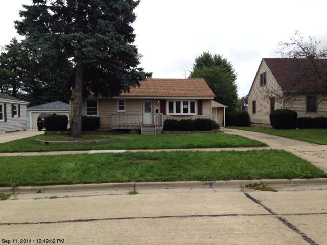 613 Virginia St, Racine, WI 53405