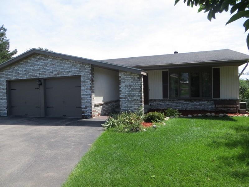 N48W26395 Bayberry Ct, Lisbon, WI 53072