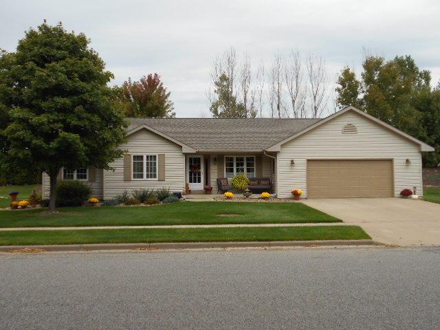 1105 Western Ave, Holmen, WI 54636