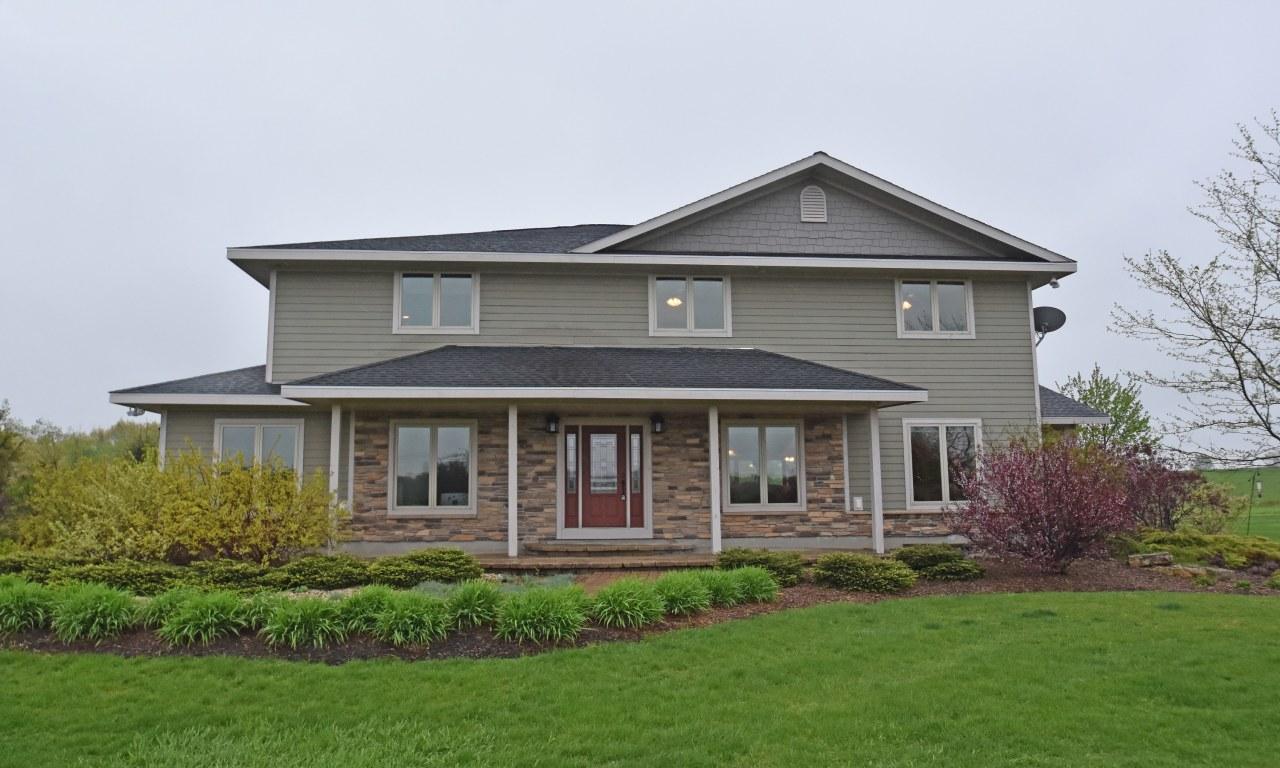 N7040 County Road P, Richmond, WI 53115