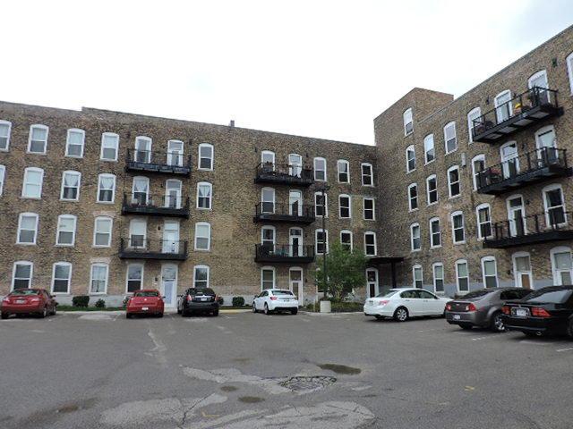 720 Marquette St. #313, Racine, WI 53403