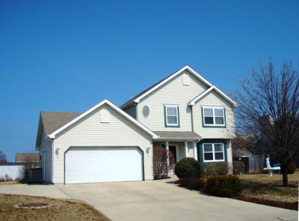 1114 Dundee Dr, Caledonia, WI 53402