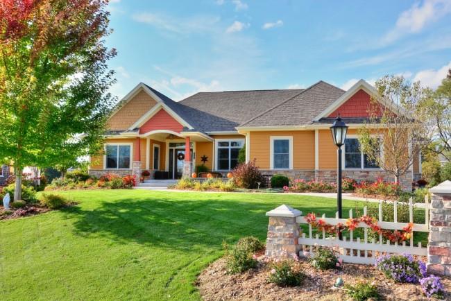 2642 Rutherford Pl, Jackson, WI 53037