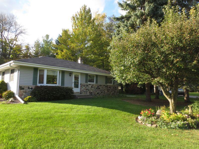 6851 S 111th St., Franklin, WI 53132