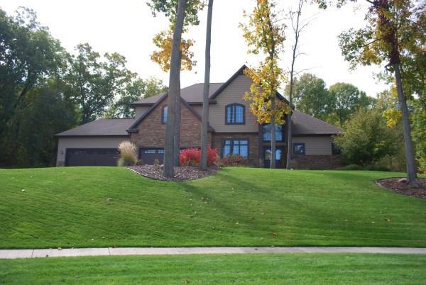 702 Granum Cir, Holmen, WI 54636