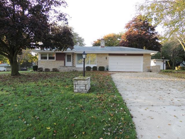 13425 Tremont St., Brookfield, WI 53005