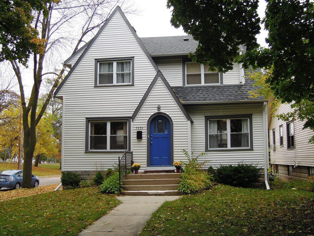 5376 N 34th St., Milwaukee, WI 53209