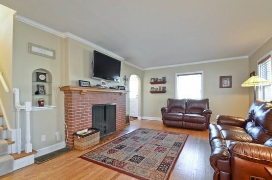 4526 S Austin St, Milwaukee, WI 53207