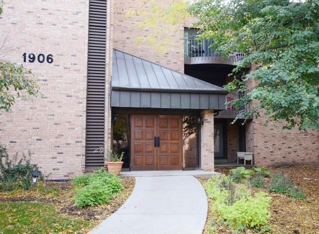 1906 E Shorewood Blvd #257, Shorewood, WI 53211