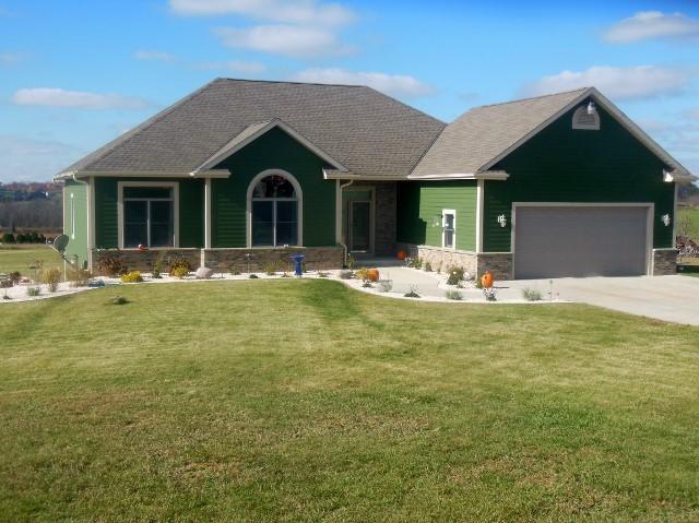 7721 Aurora Rd, Wayne, WI 53090