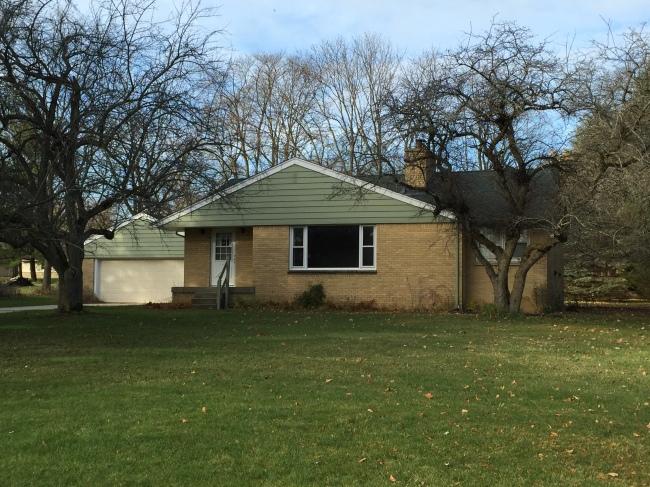 3365 Sunny View Ln., Brookfield, WI 53005