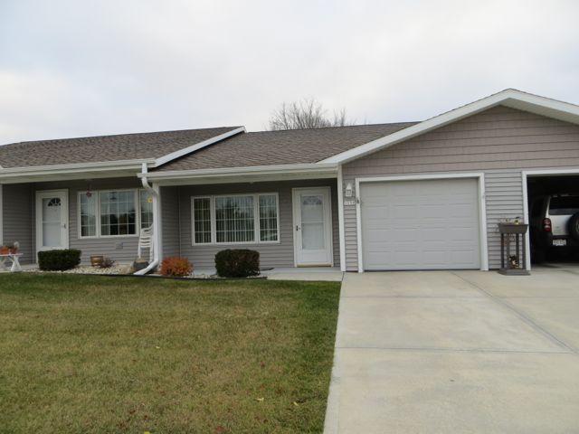 1159 Stillwater Ln., Hartford, WI 53027