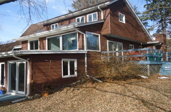N80W18397 Custer Ln, Menomonee Falls, WI 53051