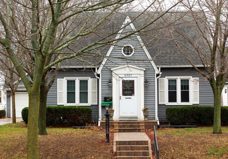 N39W6325 Jackson St, Cedarburg, WI 53012