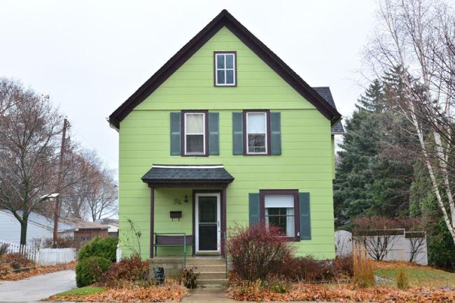 116 S Spring St, Port Washington, WI 53074