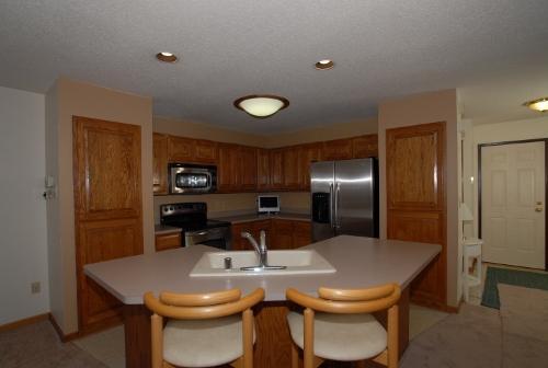 925 Bay View, Mukwonago, WI 53149