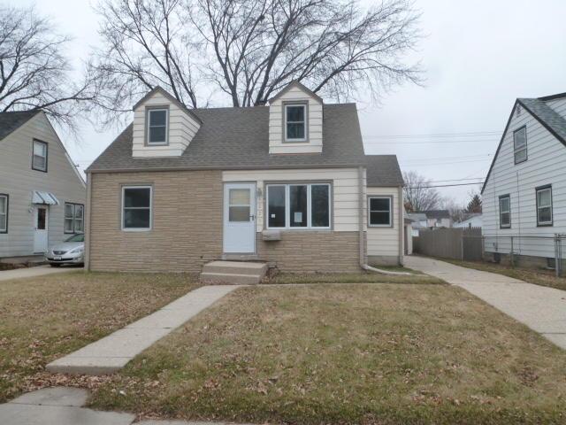 6220 W Bennet Ave, Milwaukee, WI 53219