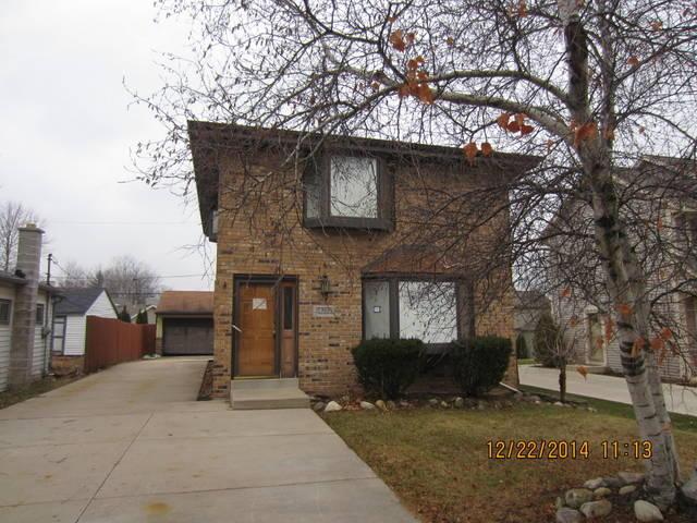 4257 S 97th St., Greenfield, WI 53228