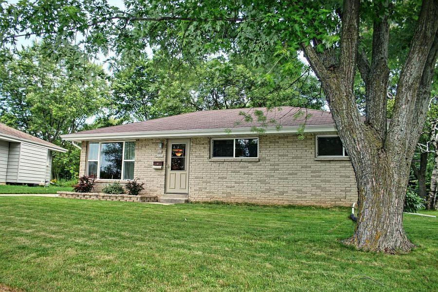 N89W15374 Jefferson Ave., Menomonee Falls, WI 53051