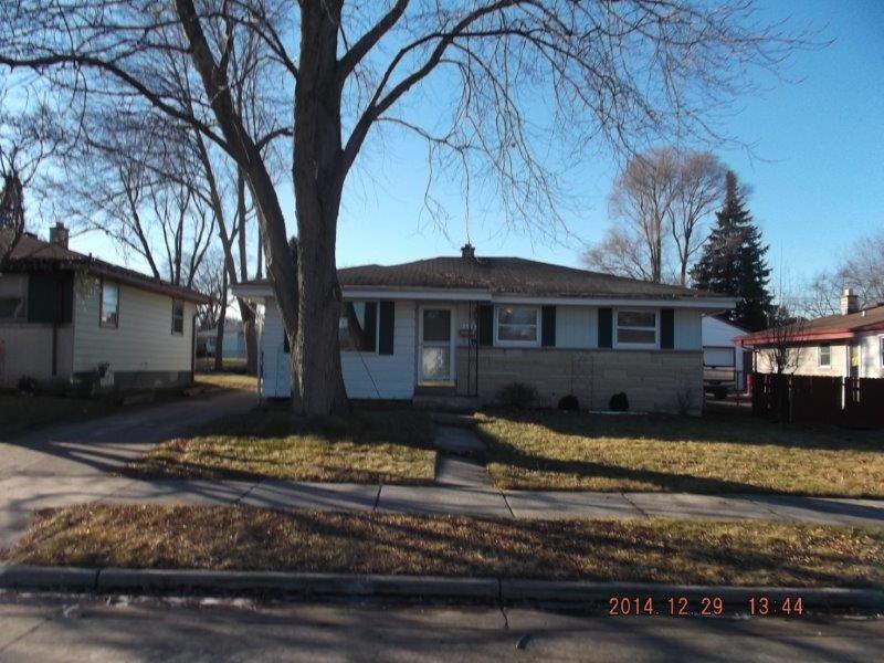 2828 Kentucky St, Racine, WI 53405