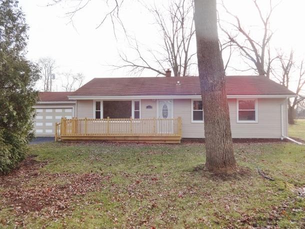 13619 W Forest Dr, New Berlin, WI 53151