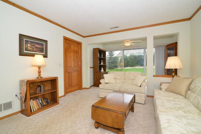 300 Hartford Sq., Hartford, WI 53027