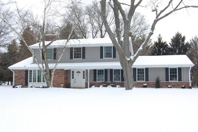 3434 South Ln., Caledonia, WI 53126