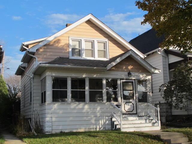 2116 S 71st St., West Allis, WI 53219