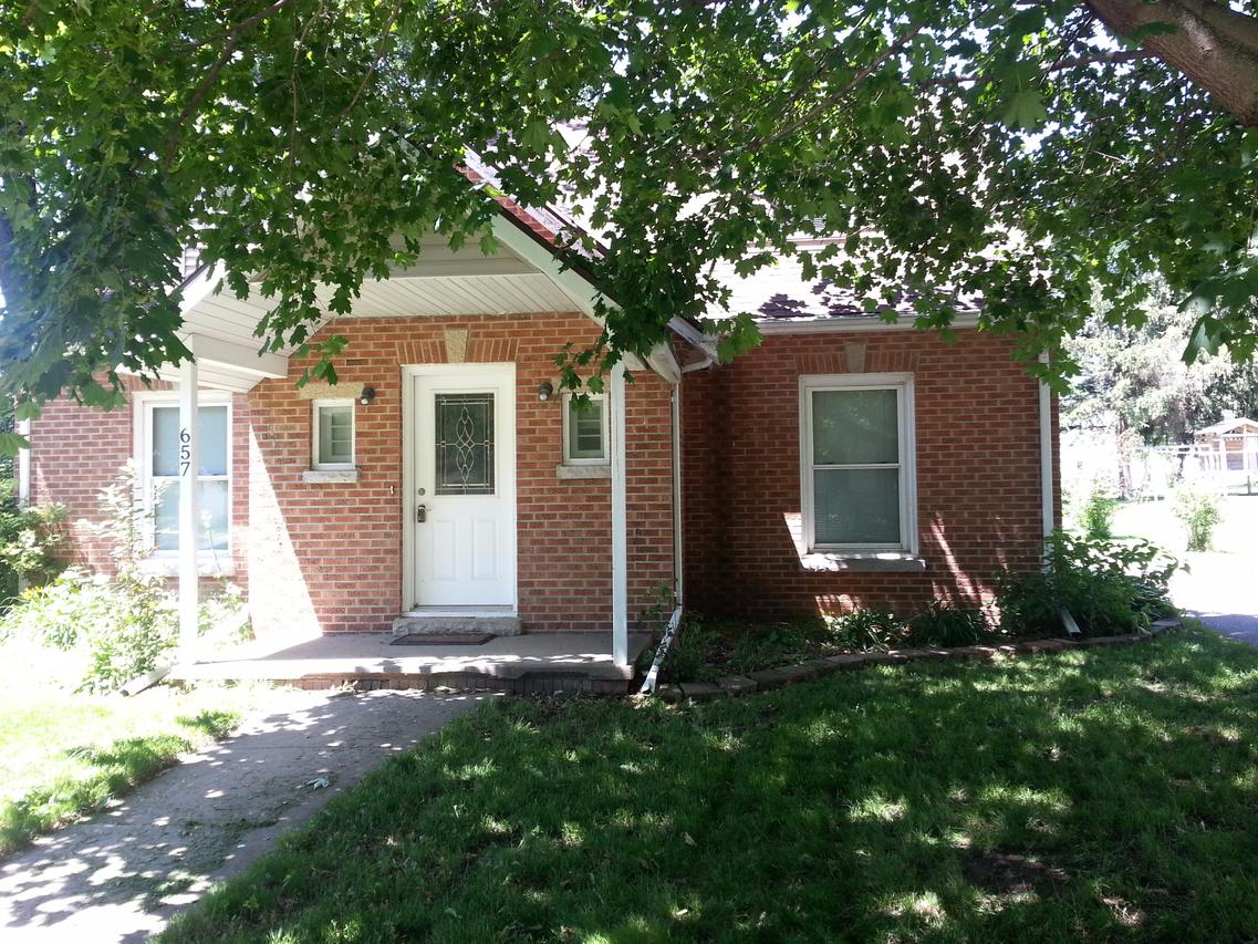657 Fifth St, Lomira, WI 53048