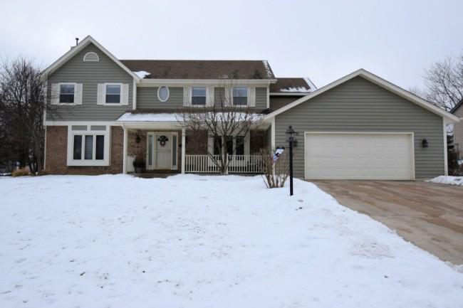 5205 Coachlamp Dr., Mount Pleasant, WI 53406