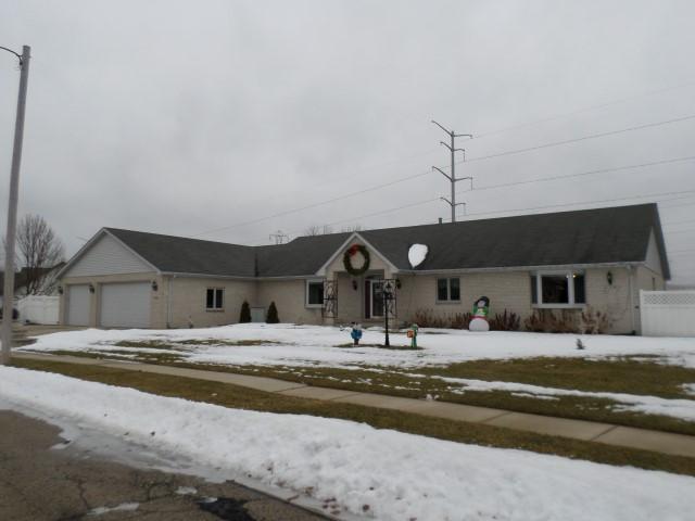 5315 43rd St, Kenosha, WI 53144