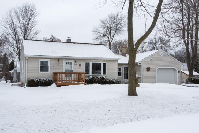 16544 W Addison Ave, New Berlin, WI 53151