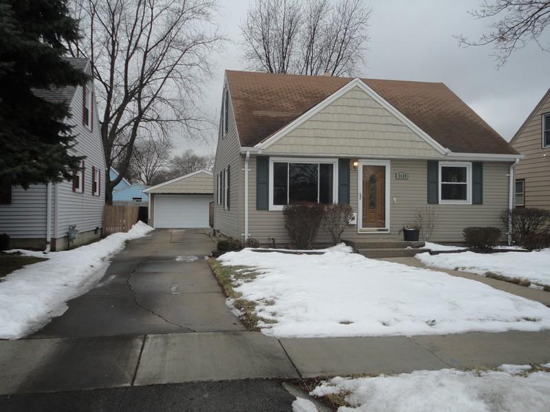 3439 S 80th St, Milwaukee, WI 53219