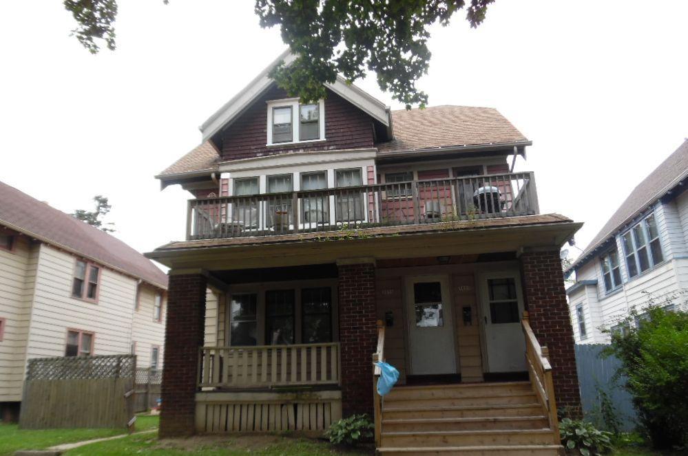 3035 N 40th St, Milwaukee, WI 53210
